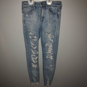 American Eagle Skinny Ripped Jean